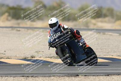 media/Dec-04-2025-Racers Edge (Thu) [[5ebc9f124d]]/3-B Group/1-Session 1 (Turn 7)/